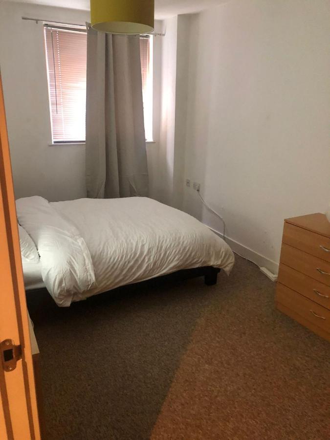 Lovely Serviced Apartment 2Min 2 City Center แมนเชสเตอร์ ภายนอก รูปภาพ